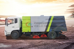 湖北程力道路清掃車制造廠3種車型推薦