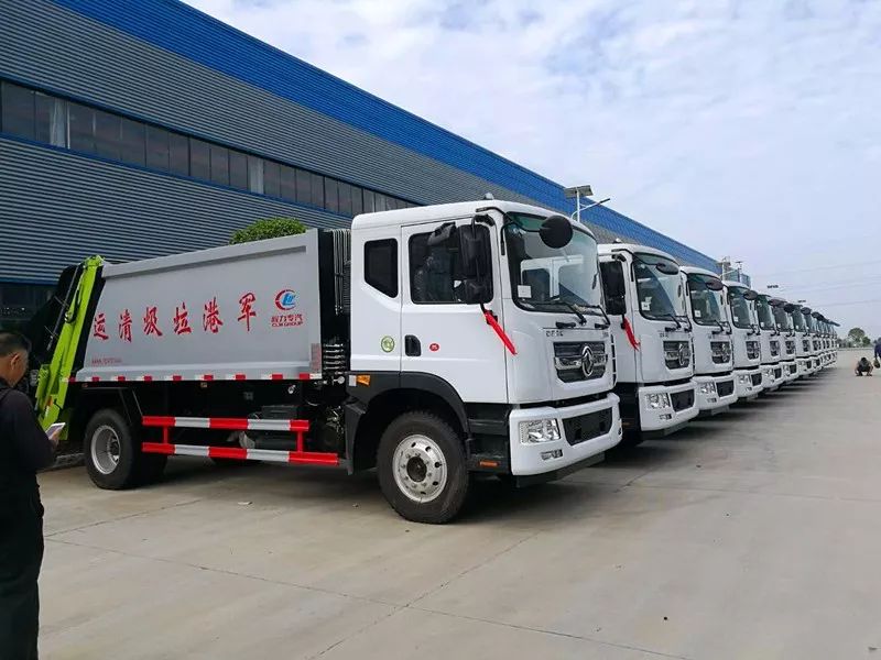 批量一體化智能控制壓縮垃圾清運(yùn)車