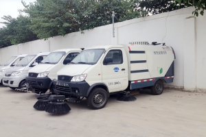 純電動(dòng)清掃車圖片