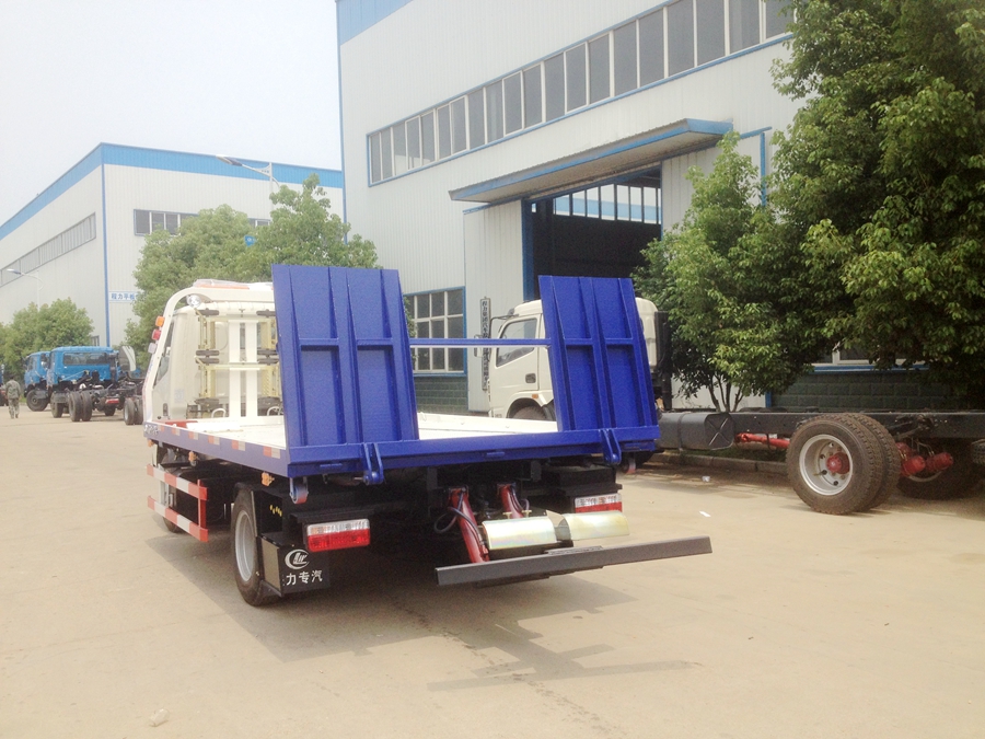 五十鈴一拖二平板清障車圖片,慶鈴平板式清障運輸車