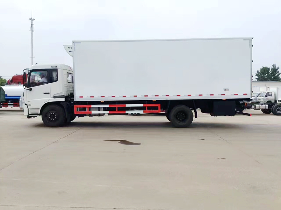 東風(fēng)天錦冷藏運(yùn)輸車圖片,東風(fēng)天錦冷藏車照片
