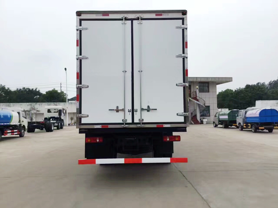 東風(fēng)天錦冷藏運(yùn)輸車圖片,東風(fēng)天錦冷藏車照片