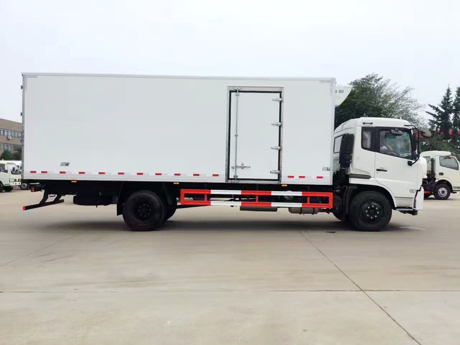 東風(fēng)天錦冷藏運(yùn)輸車圖片,東風(fēng)天錦冷藏車照片