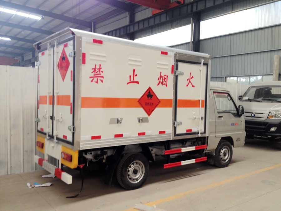 福田時(shí)代小型防爆車圖片