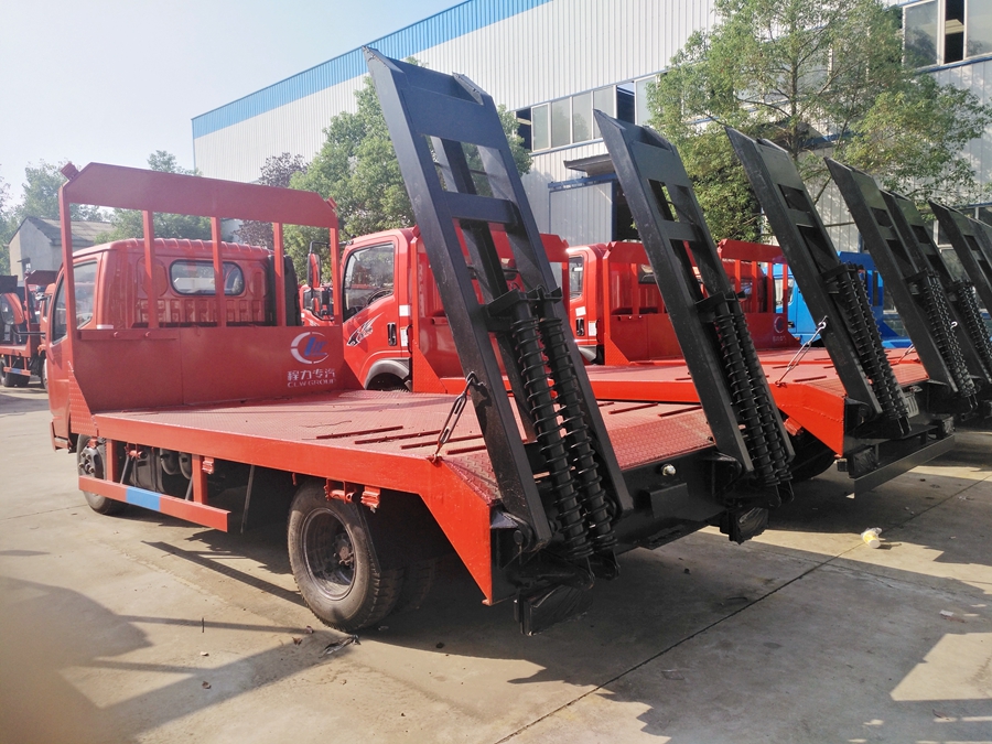 東風(fēng)福瑞卡平板運(yùn)輸車圖片,小型平板運(yùn)輸車圖片