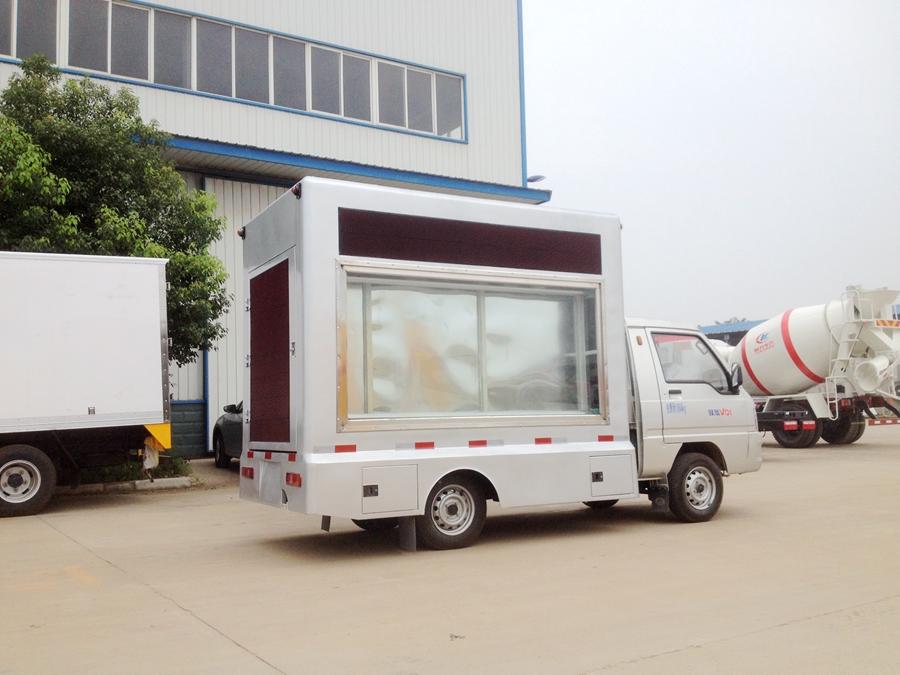 福田馭菱小型LED廣告車圖片,小型廣告宣傳車圖片