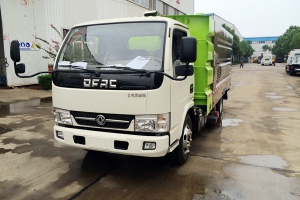 大連環(huán)衛(wèi)處招標(biāo)采購湖北程力8臺東風(fēng)掃地車