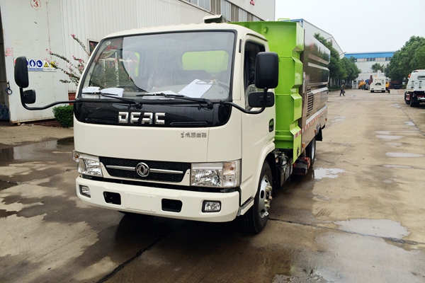 大連環(huán)衛(wèi)處招標(biāo)采購湖北程力8臺東風(fēng)掃地車