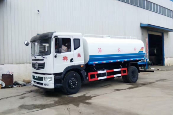 怎樣使您的灑水車(chē)用起來(lái)才更經(jīng)濟(jì)、更有用