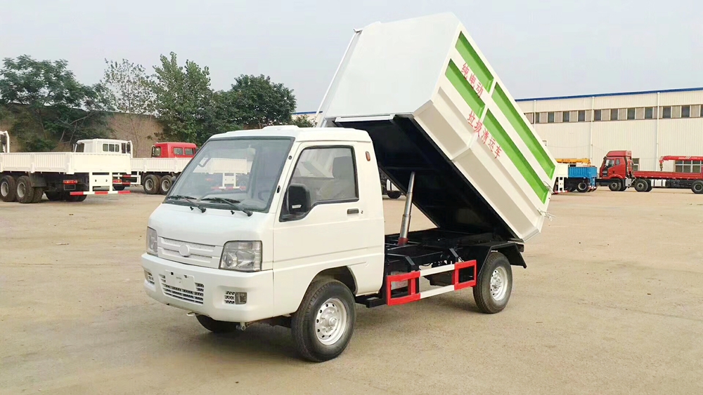 純電動(dòng)掛桶垃圾清運(yùn)車(chē)