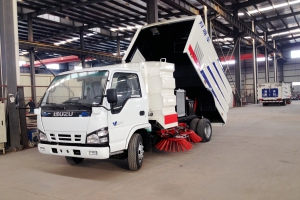 程力道路清掃車不斷突破,只為讓客戶更滿意