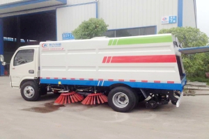 [原創(chuàng)]如何調(diào)整掃路車清掃刷的角度？