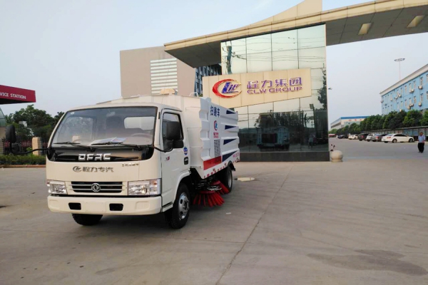 環(huán)衛(wèi)產(chǎn)業(yè)，掃路車的市場走向