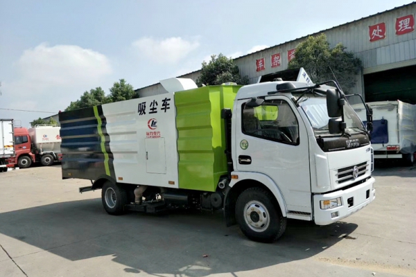 這個夏天的烈日掃路車給你帶來了怎么樣的便捷