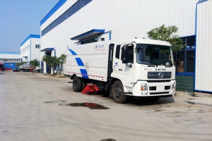 哪些方面會(huì)讓你的清掃車電瓶“虧電”？