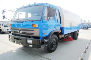 注意這些,你的掃路車就可以安全出車?yán)? title=