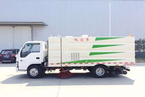 湖北程力專汽掃路車(chē):專業(yè)成就品質(zhì)
