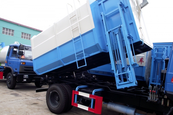 湖北程力垃圾車有國家免征公告，輕松上牌