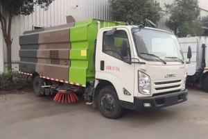 湖北程力道路洗掃車具有很好的可維護(hù)性