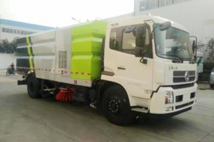 程力教你掃路車空調(diào)使用如保更省油