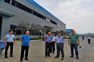 重慶銅梁區(qū)區(qū)長(zhǎng)率領(lǐng)團(tuán)隊(duì)前往程力集團(tuán)進(jìn)行商務(wù)考察