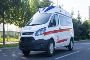 程力救護(hù)車今日推薦：福特新全順醫(yī)療救護(hù)車