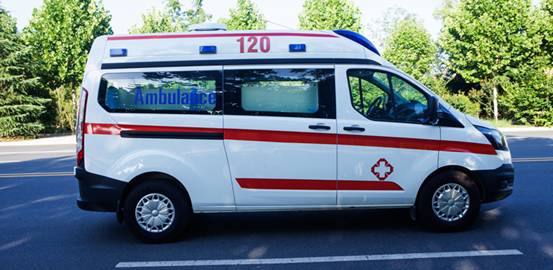 程力救護(hù)車-福特新全順救護(hù)車