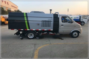 小型長安掃地車配置、簡(jiǎn)介及圖片參數(shù)