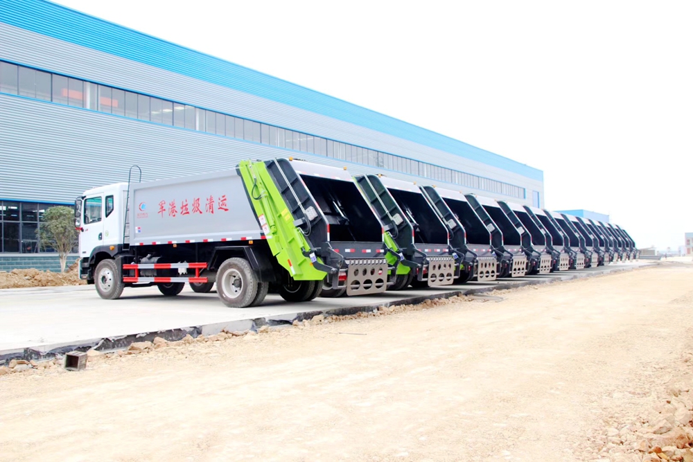 東風(fēng)多利卡D9壓縮垃圾車批量圖片