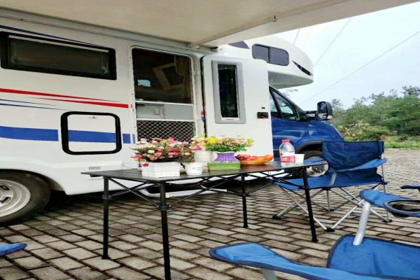 依維柯歐勝C型房車圖片