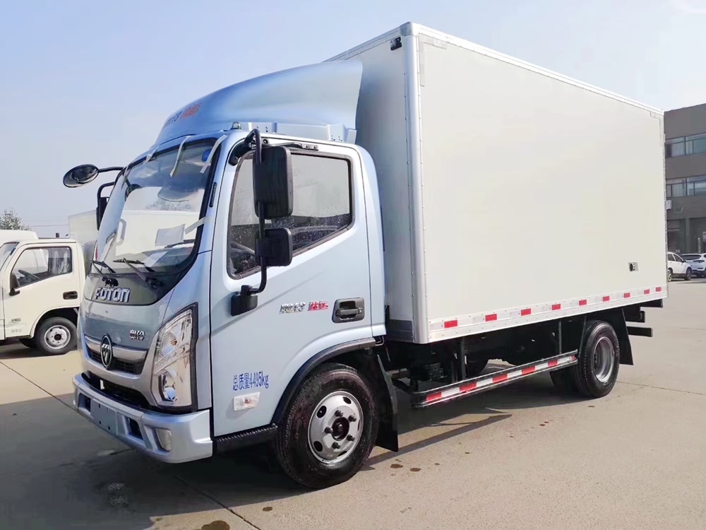 福田奧鈴冷藏運(yùn)輸車圖片