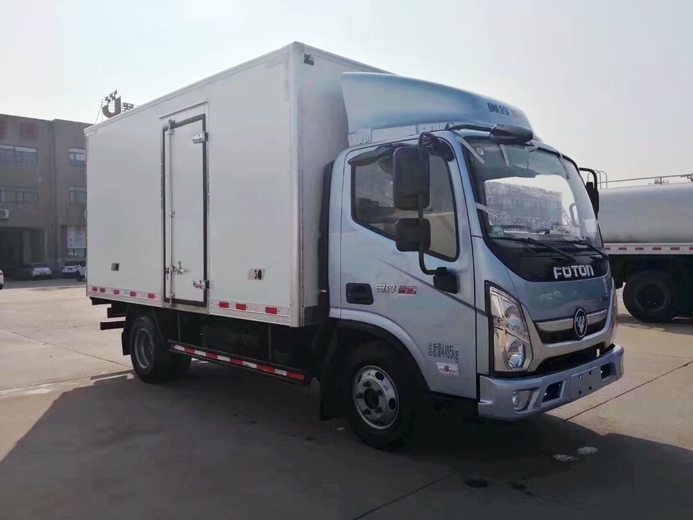 福田奧鈴冷藏運(yùn)輸車圖片