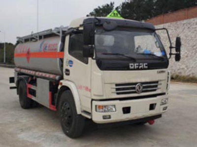 運油車CLW5120GYY5EQ