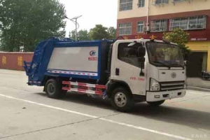 壓縮式垃圾車(chē)CLW5070ZYSC5