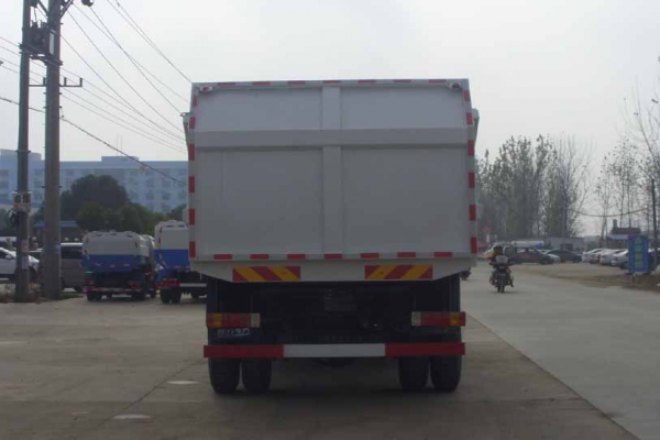 壓縮式對接垃圾車CLW5160ZDJC5