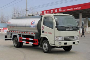 鮮奶運輸車CLW5070GNYD5