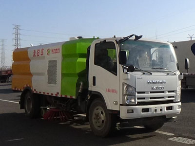 洗掃車CLW5100TXSQ5