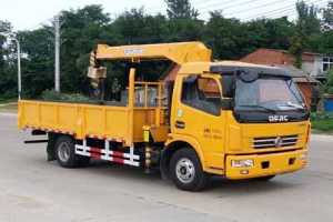 隨車起重運輸車CLW5110JSQE5