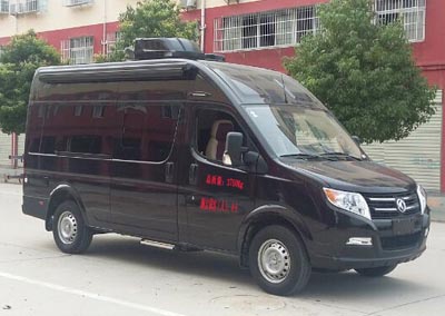 旅居車CLW5048XLJ5