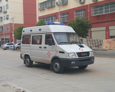 救護車CLW5040XJHNJ5