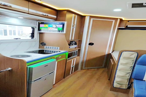 依維柯歐勝C型房車內部空間一覽圖