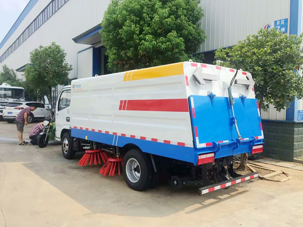 公路垃圾清掃車價格