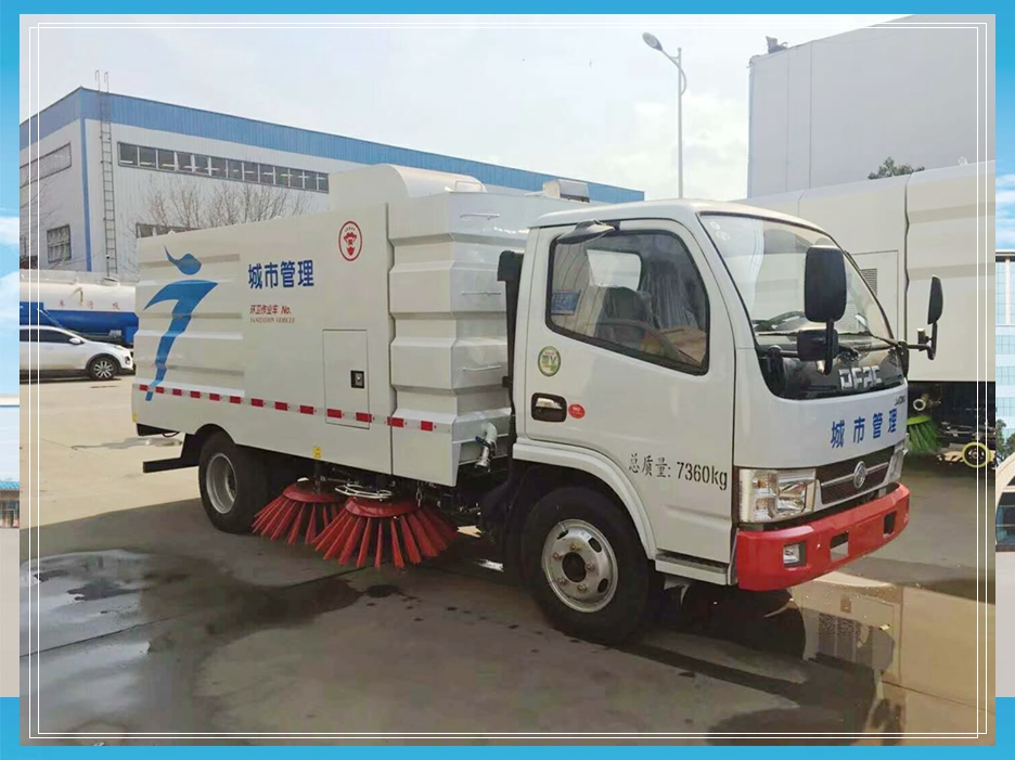 東風輕卡環(huán)衛(wèi)清掃車