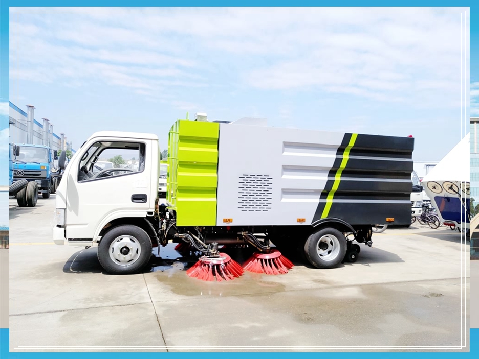 經(jīng)典款東風(fēng)福瑞卡掃路車