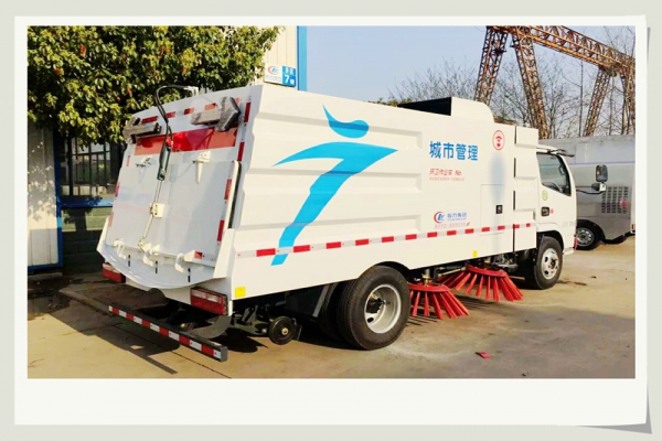 煤礦廠區(qū)吸塵車(chē)