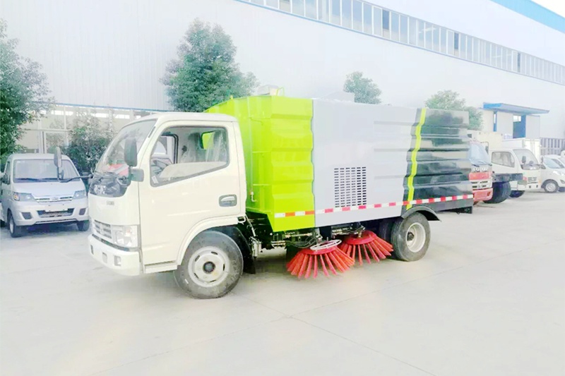 多功能掃地除雪車(chē)