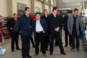 湖北省委統(tǒng) 部副部長、省工商聯(lián)黨組書記王兆民率隊三顧程力，指導推進民營企業(yè)穩(wěn)健發(fā)展