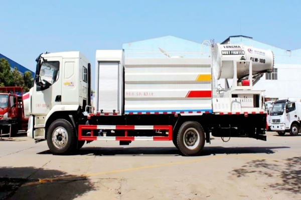 柳汽乘龍抑塵車(50-100米霧炮機)