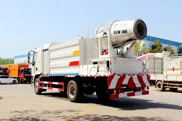 柳汽乘龍抑塵車(50-100米霧炮機)