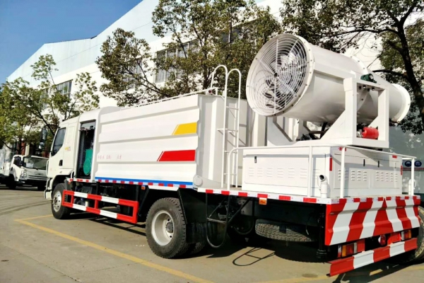 柳汽乘龍抑塵車(50-100米霧炮機)